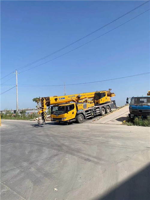 岳麓区吊车作业时，可能会产生哪些额外收费项目？